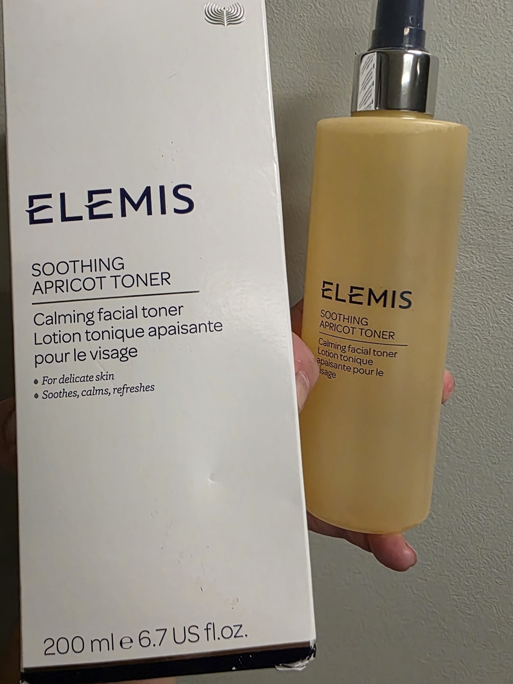 ELEMIS White & Cream Facial Toner Box